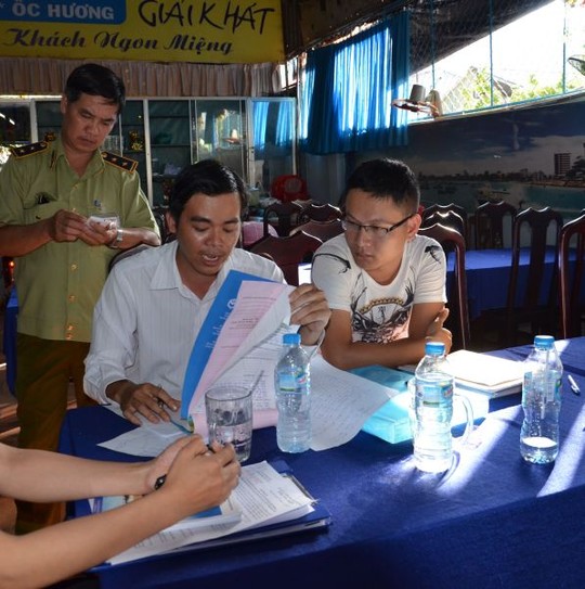 Bữa[-]ăn[-]khuya[-]ở[-]Vũng[-]Tàu[-]có[-]giá[-]22[-]triệu[-]đồng